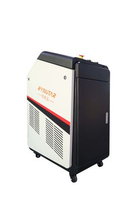 Machine de nettoyage laser à fibre de précision de 500 W avec système de balayage au galvanomètre pour un nettoyage plus rapide