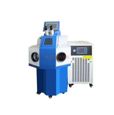 Machine de soudage laser à bijoux refroidie à l'eau avec une fréquence d'impulsion de 1 à 50 Hz et un diamètre de point de 0,2 mm